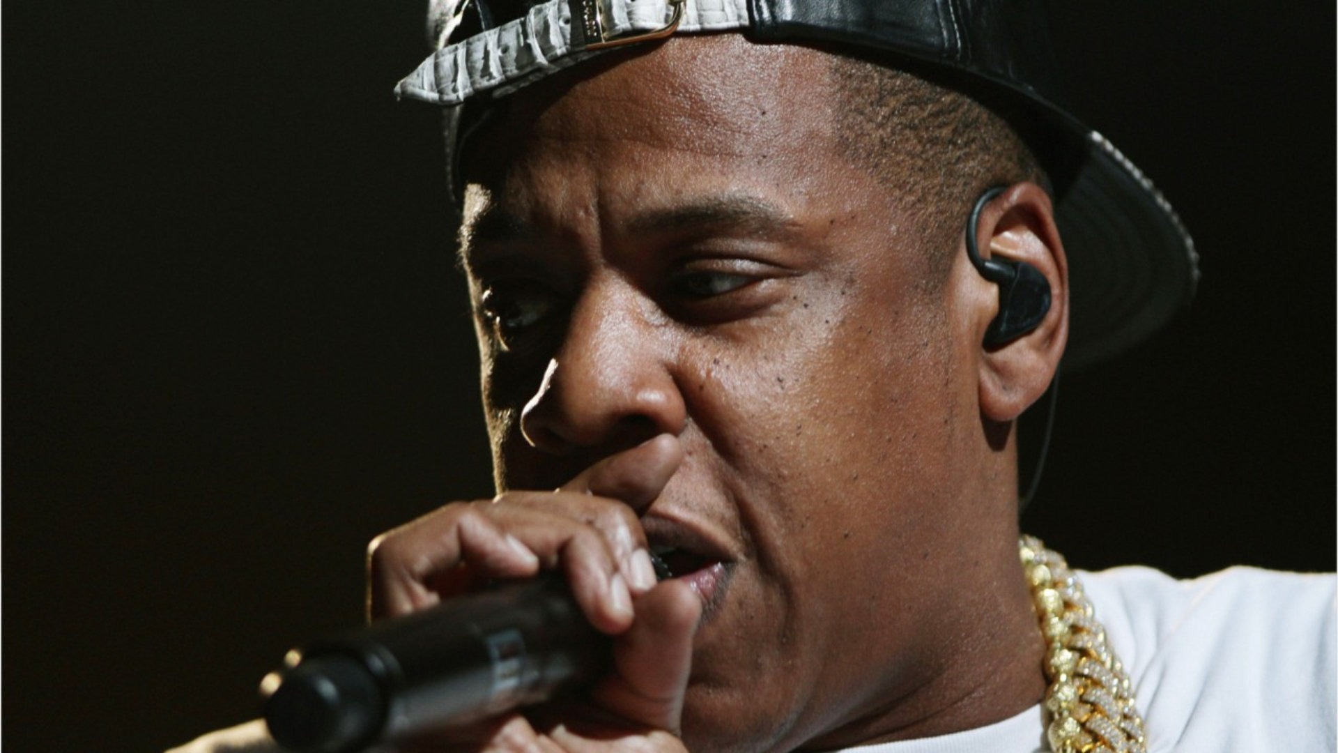 Самый богатый рэпер в мире jay z. Самого быстрого рэпера. Ceza (2014). Билгин озчалкан. Самый быстрый рэпер.